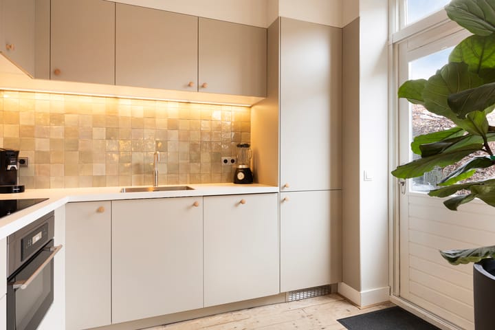 Foto 9 van De Genestetstraat 23