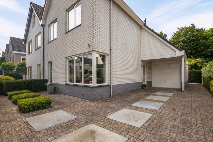 Foto 38 van Bitterland 9