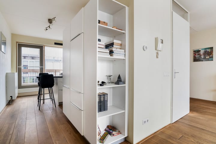 Foto 8 van Maashavenkade 141