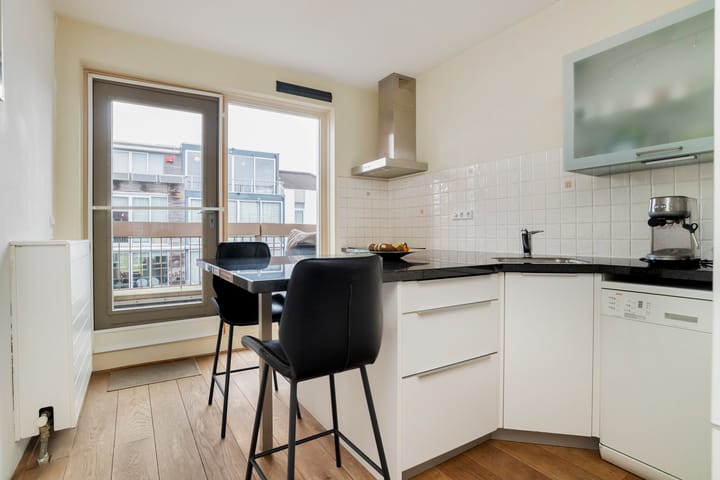 Foto 9 van Maashavenkade 141