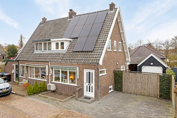 Photo 41 of Veenweg 9