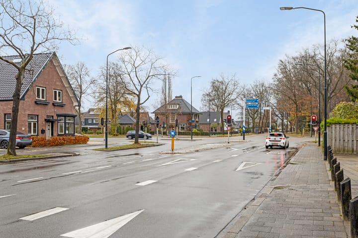 Photo 44 of Veenweg 9