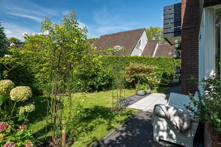 Foto 10 van Zwanebloem 5