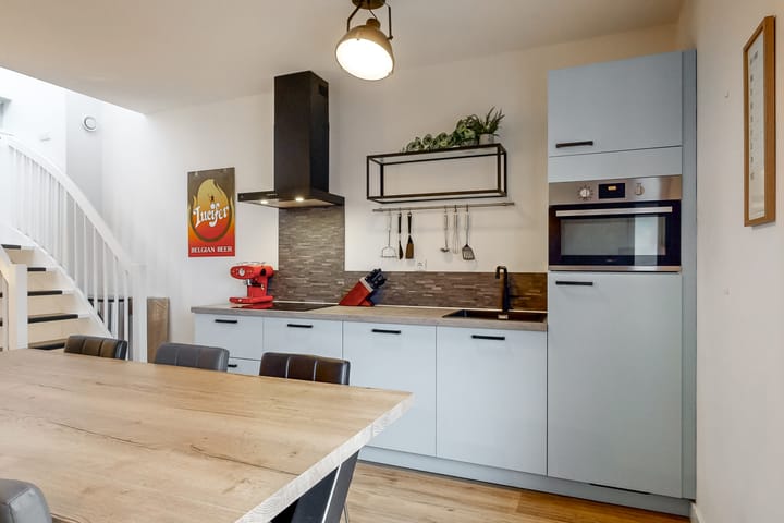 Foto 16 van Pasteurstraat 137