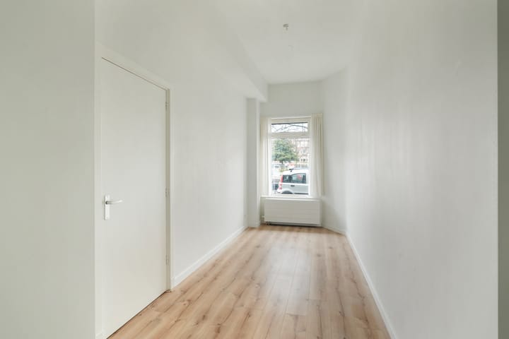 Foto 6 van Burgemeester Meineszplein 18-B