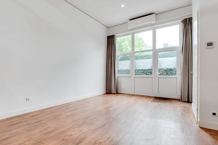 Foto 11 van Kroostweg 57-E