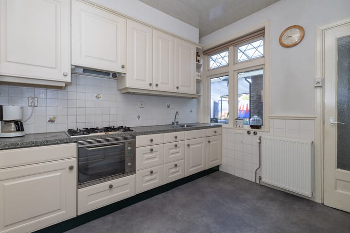 Foto 7 van Eemnesserweg 30