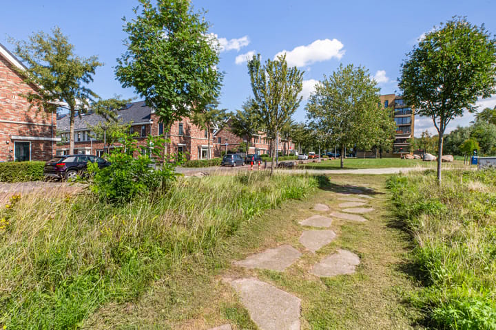 Photo 40 of Johan de Wittstraat 147