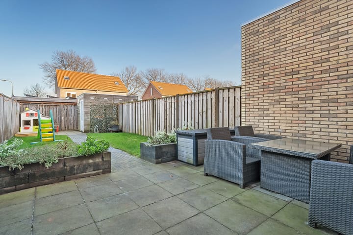 Foto 22 van Stencil 24