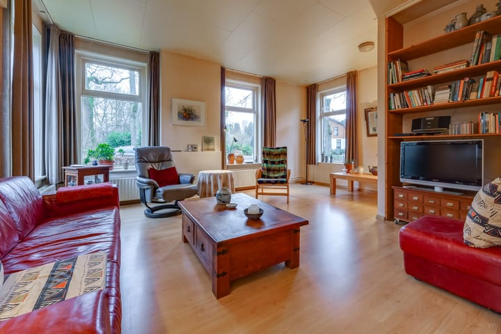 Foto 9 van Eeserstraat 31