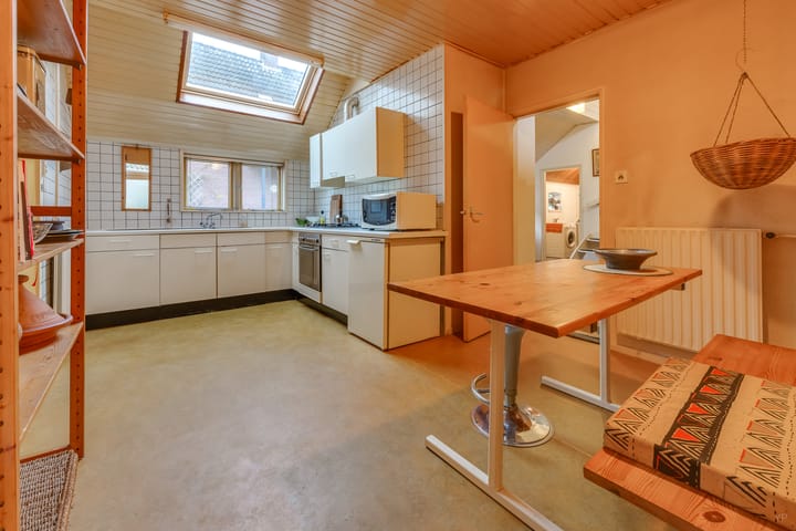 Foto 16 van Eeserstraat 31