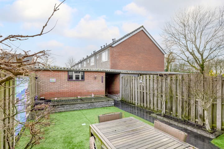 Foto 4 van Luchtenburg 18