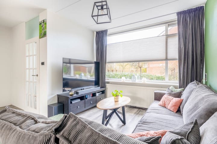 Foto 13 van Luchtenburg 18