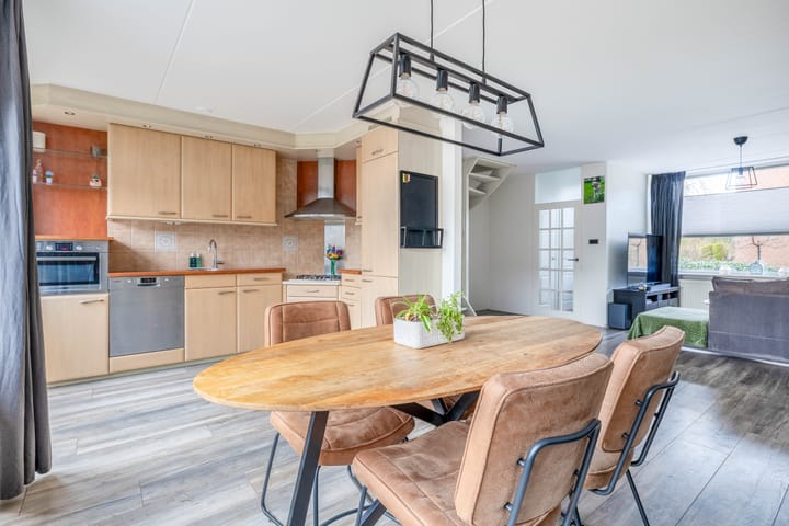 Foto 17 van Luchtenburg 18