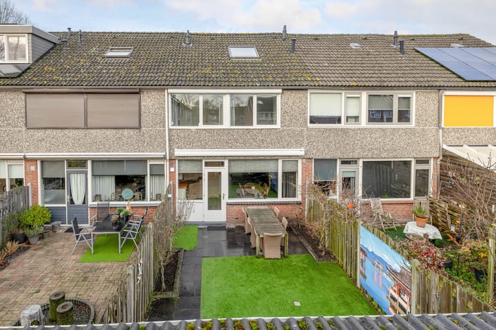 Foto 25 van Luchtenburg 18