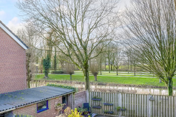 Foto 34 van Luchtenburg 18