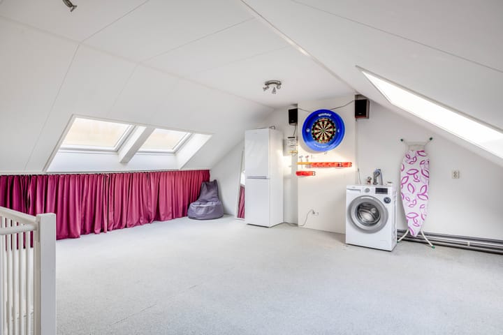 Foto 35 van Luchtenburg 18