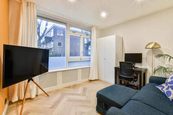 Foto 26 van Edisonstraat 28-H