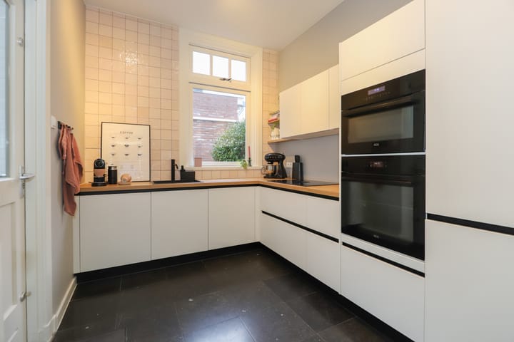 Foto 16 van Tooropstraat 49