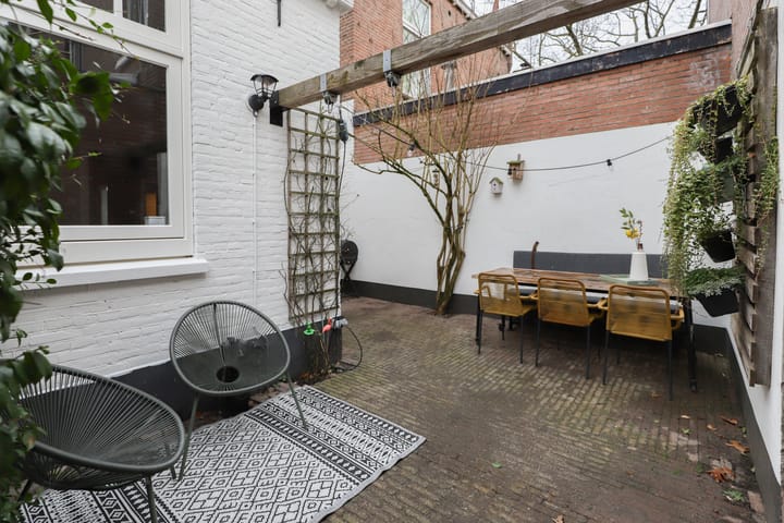 Foto 50 van Tooropstraat 49