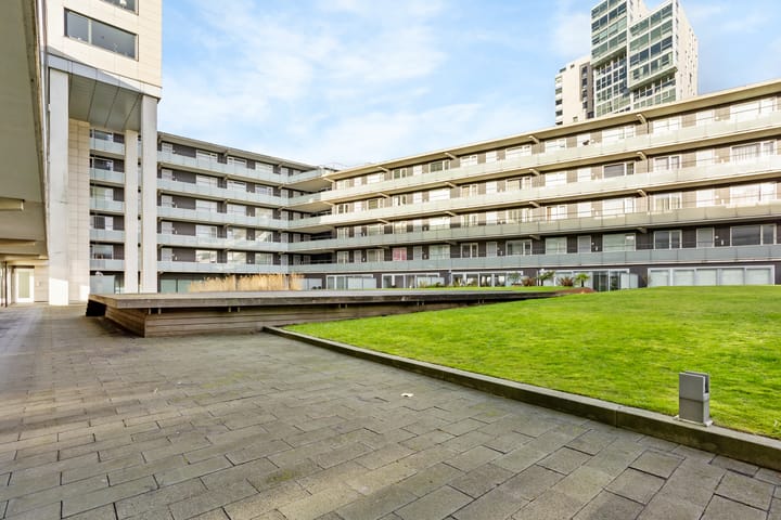 Foto 17 van Corsicalaan 99