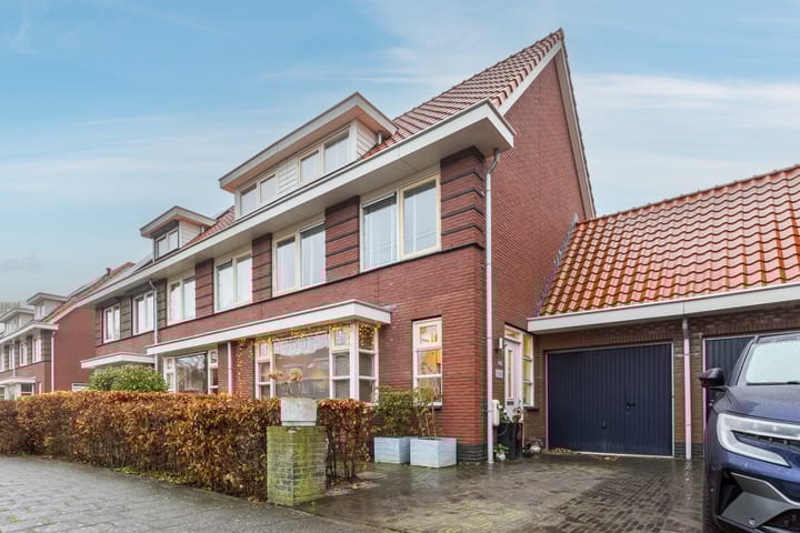 Photo 1 of Karperstraat 140