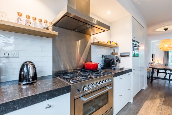 Photo 19 of Karperstraat 140