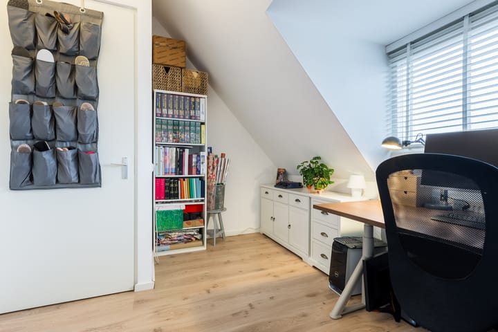 Photo 43 of Karperstraat 140