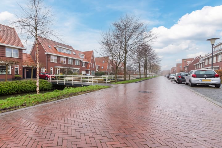 Photo 48 of Karperstraat 140