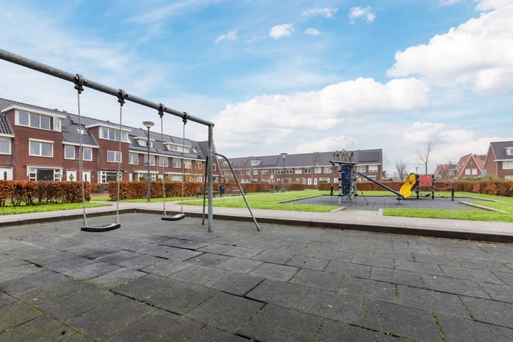 Photo 53 of Karperstraat 140