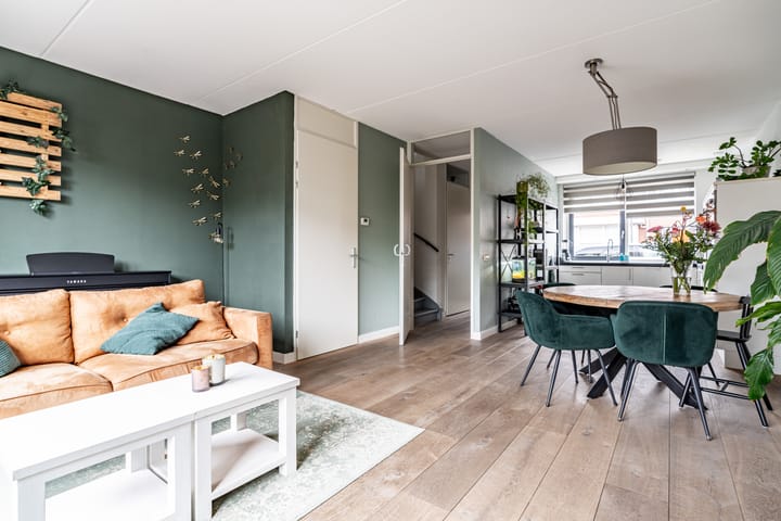 Foto 18 van De Genestetstraat 81