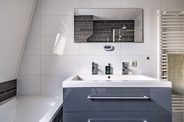 Foto 32 van De Genestetstraat 81