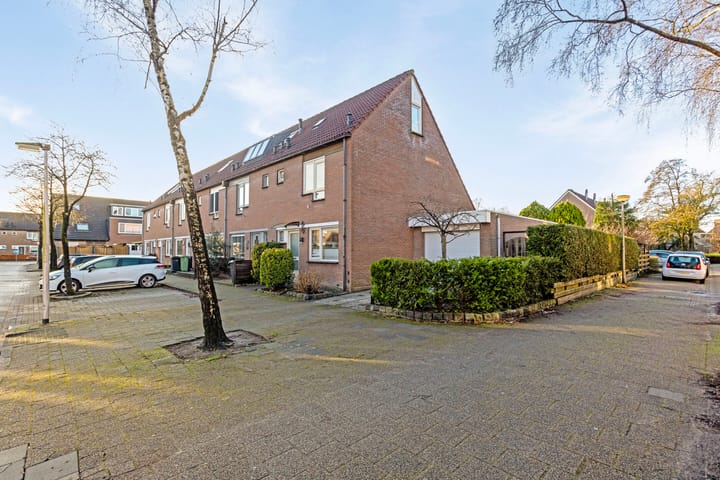 Foto 37 van Dovenetelstraat 11