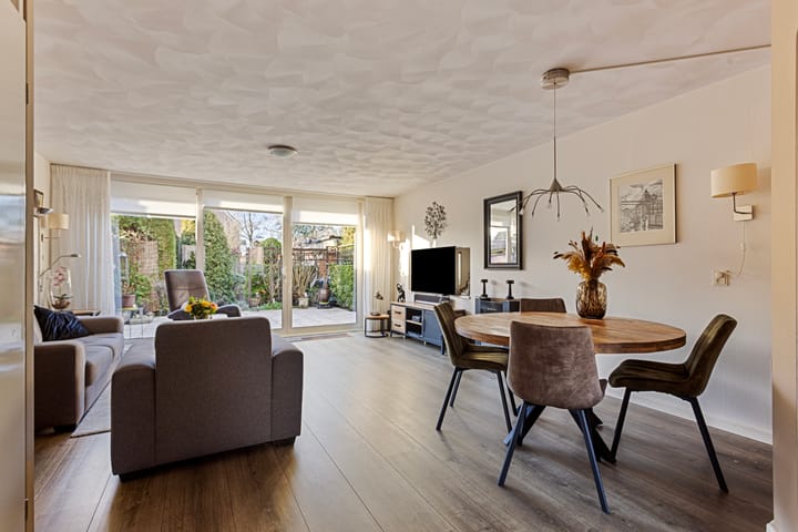 Foto 6 van Dovenetelstraat 11