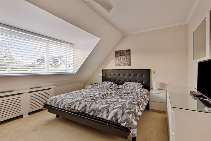 Foto 15 van Dovenetelstraat 11