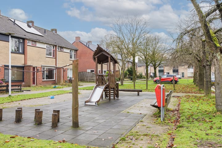 Foto 28 van Herman Gorterstraat 21