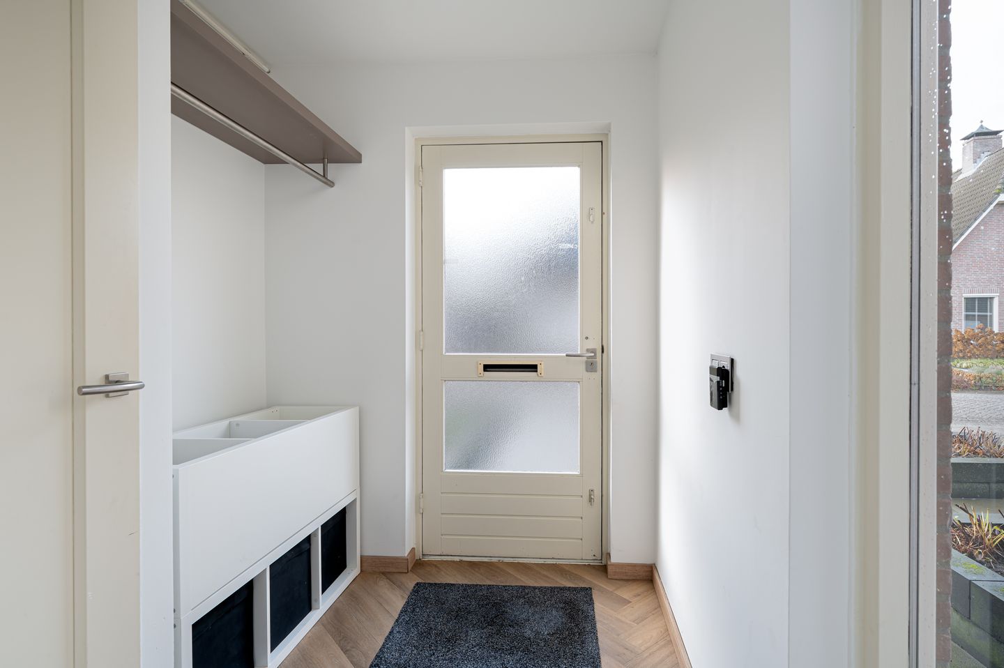 Foto 5 van Den Hof 8