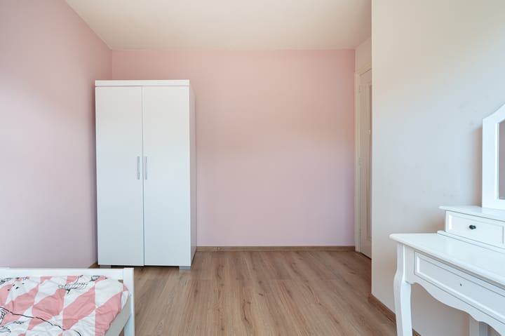 Foto 18 van Den Hof 8