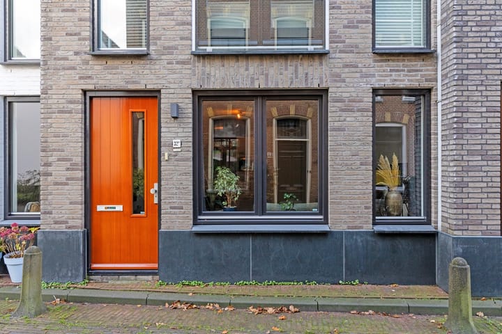 Foto 2 van Baanstraat 32-A