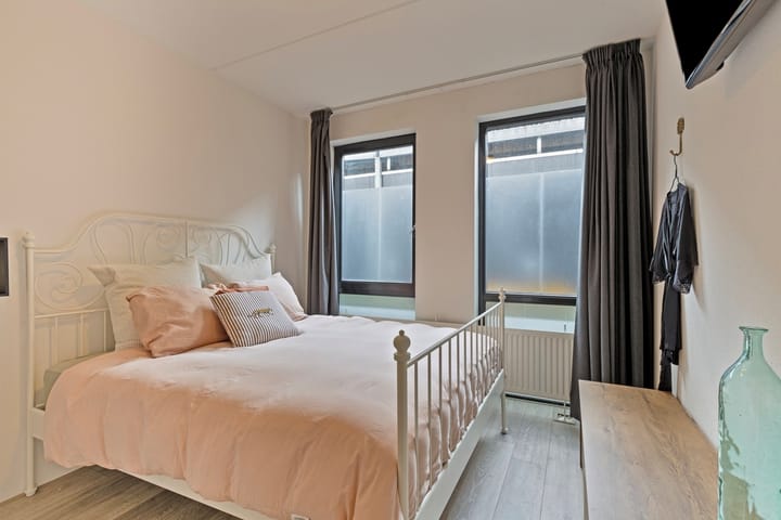 Foto 8 van Baanstraat 32-A