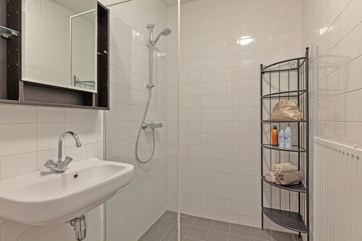 Foto 10 van Baanstraat 32-A