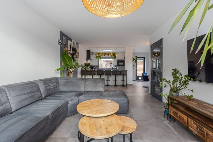 Foto 10 van Prins Bernhardstraat 2