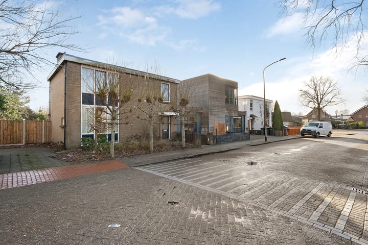 Foto 3 van Anton Geerdesplein 3