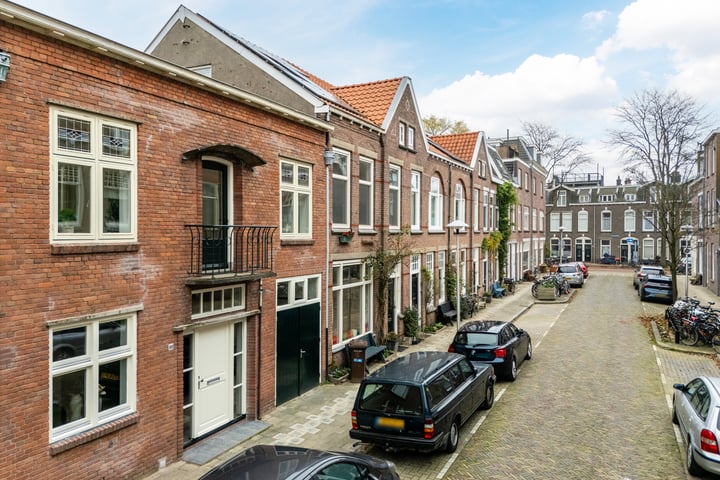 Bekijk foto 43 van Van Leeuwenhoeckstraat 11