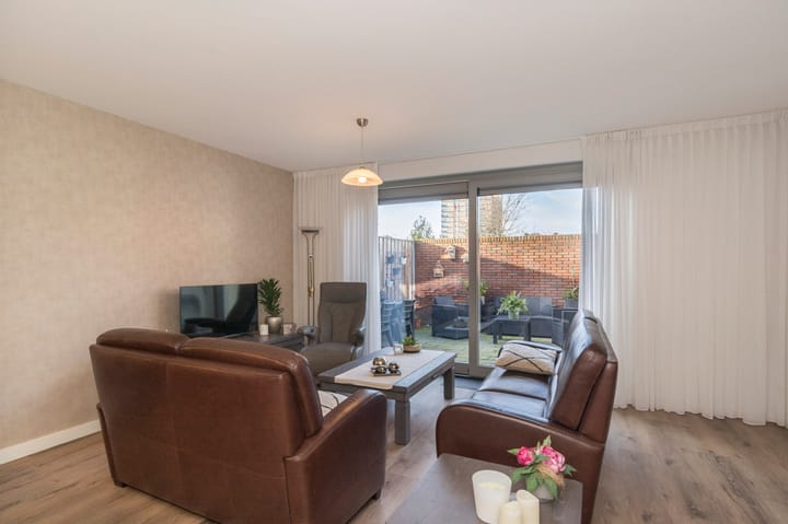 Foto 2 van Doctor van Dregtstraat 6