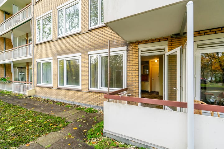 Photo 21 of Van Nijenrodeweg 653