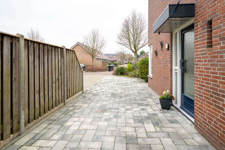 Foto 41 van Waalstraat 38