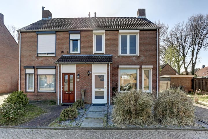 Majoor Huthstraat 31