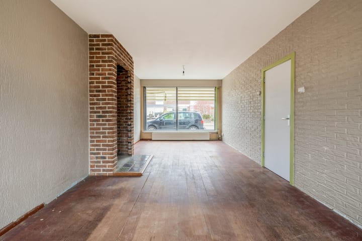 Photo 7 of van Limburg Stirumstraat 23