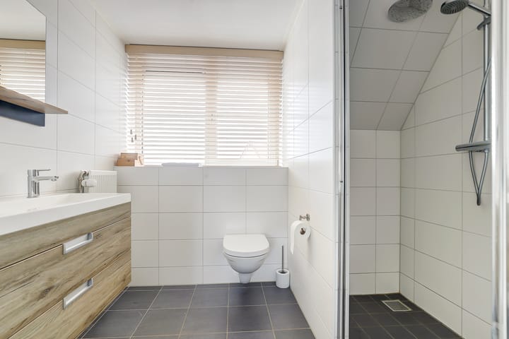 Foto 4 van Vreijenpolderstraat 4-B